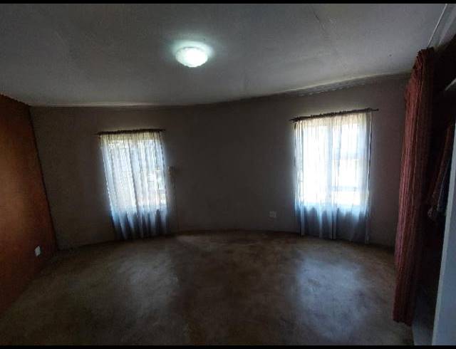 3 BEDROOM HOUSE FOR SALE IN ILFRACOMBE